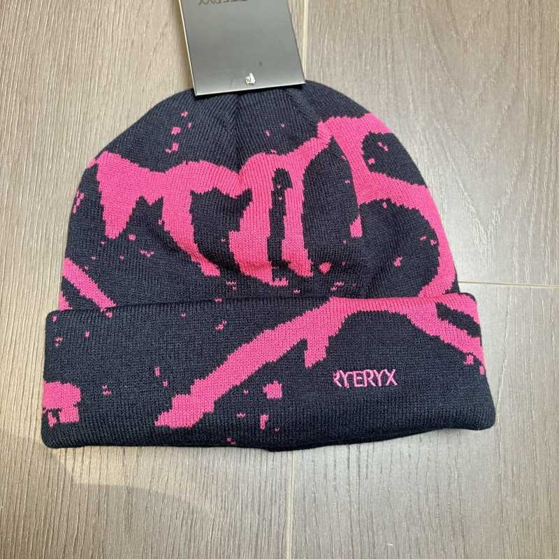 Knitted woolen hat, ski cap, ear warmer, cold hat, suitable for both men and women, for mountain climbing, outdoor activities and hiking, providing wa