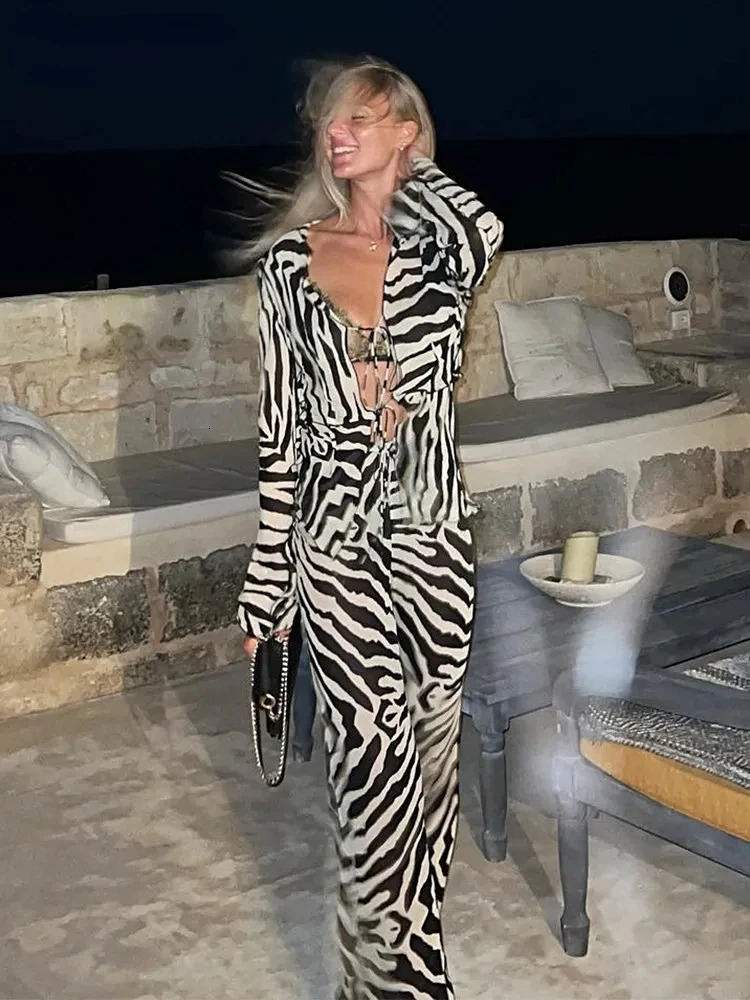 2023 Tracksuit Women Print Y2K Long Sleeve Top Shirts Bandage And Pants Sexy Two Piece Set Casual Outfits Party Clubwear 250616