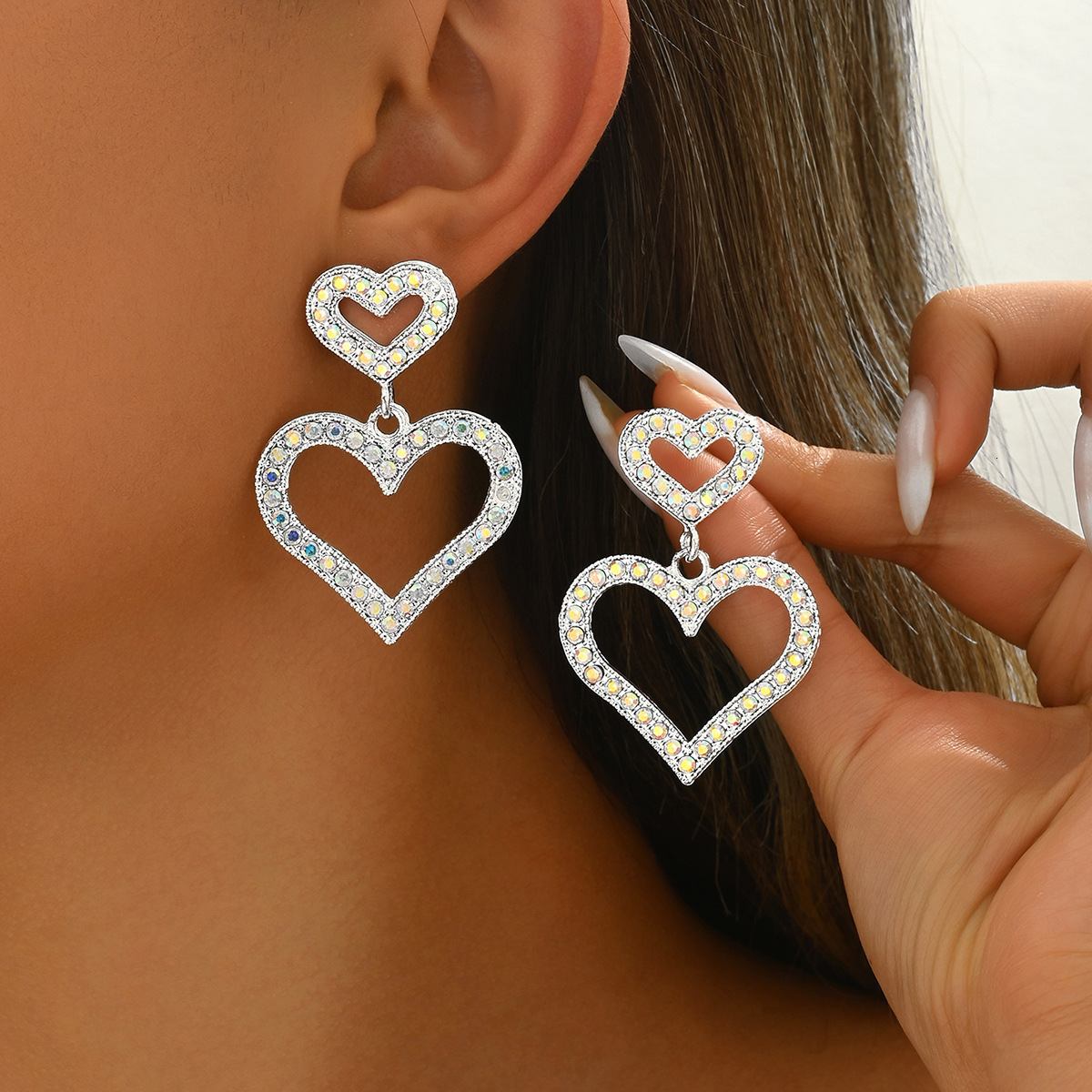 New Heart-Shaped Women's Simple Design Inlaid High-End Stud Earrings Ear Jewelry