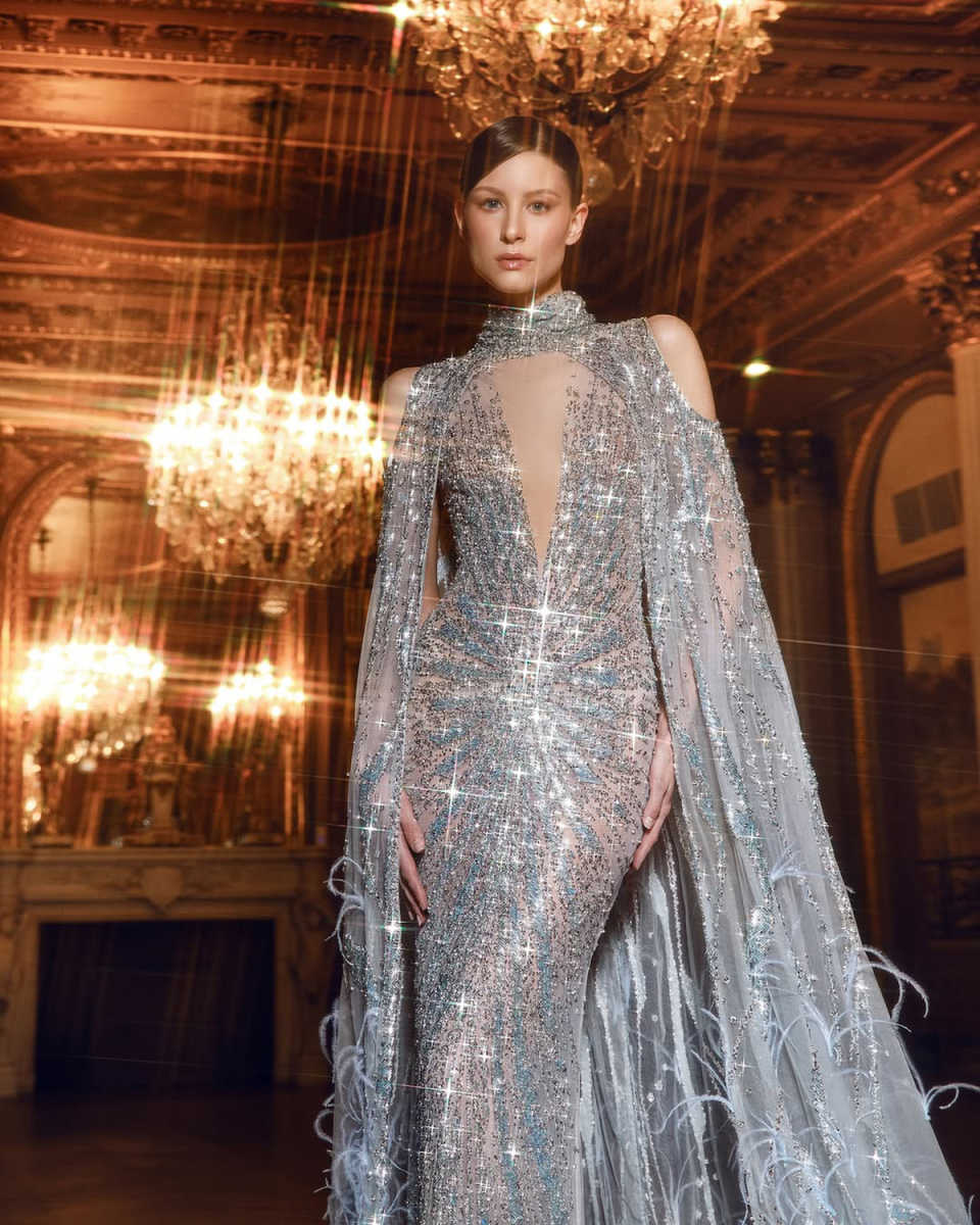 Pretty Evening Dresses Sequins Feather Gown High Neck Sleeveless Wrap Sweep Train Dress Party Customized Dress