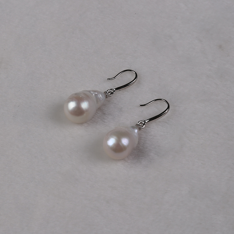 Elegant Freshwater Pearl Earrings - Pure White Drop Pendant