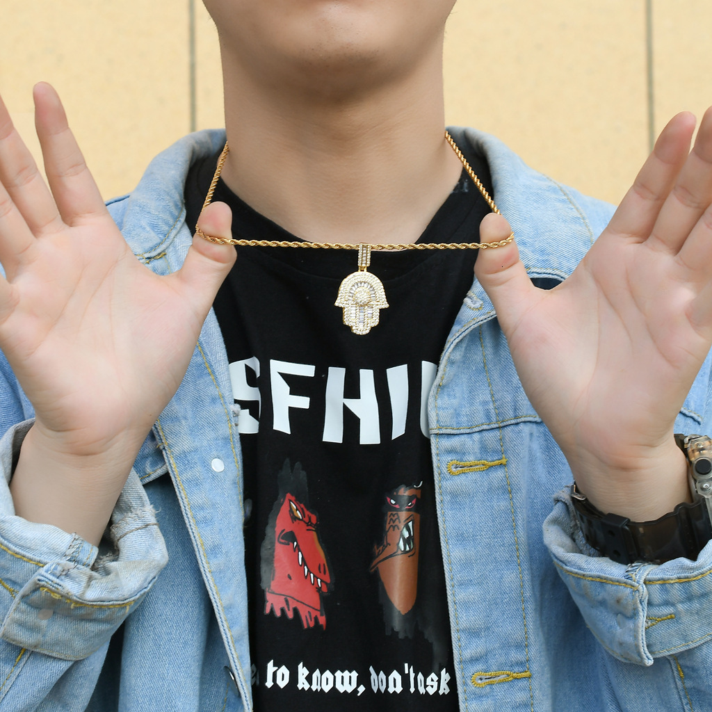Luxury Moissanite Jewelry Fatima Hand Iced Out Hip Hop Pendant Round Square Mixed Religious Trendy Accessory Pass the diamond tester