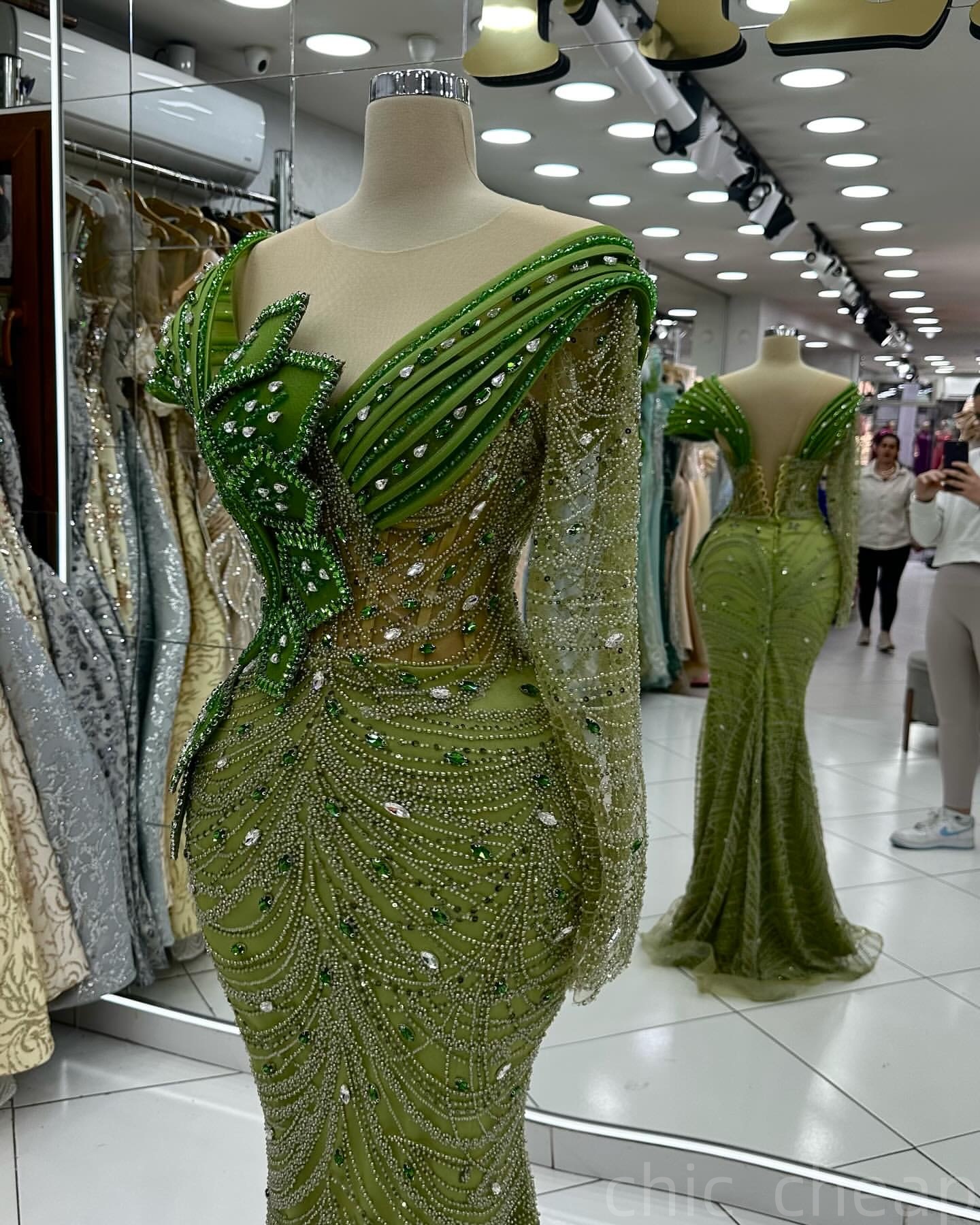 Olive Green Mermaid Prom Dresses 2025 Crystals Beaded Stylish Sequined Evening Formal Party Second Birthday Engagement Gowns Plus Size Dress For Speci