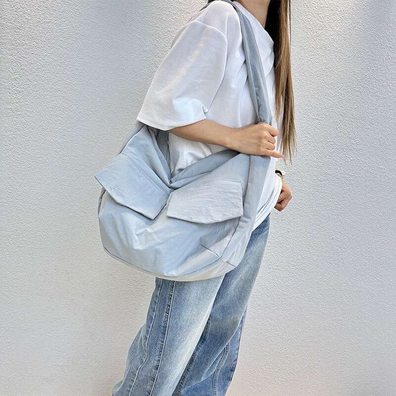 Korean Fashion INS Lightweight Tote for Women Large Capacity Simple Shoulder Relaxed Lazy Style Trendy Crossbody Bag