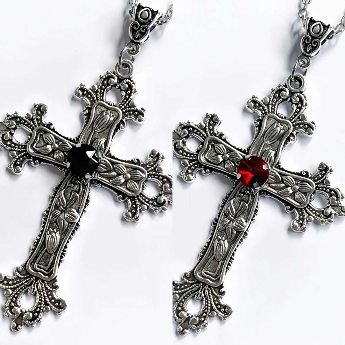 Y2K Punk Crystal Big Cross Pendant Necklaces for Women Men Gothic Irregular Cross Clavicle Chain Necklaces Aesthetic Jewelry M250625