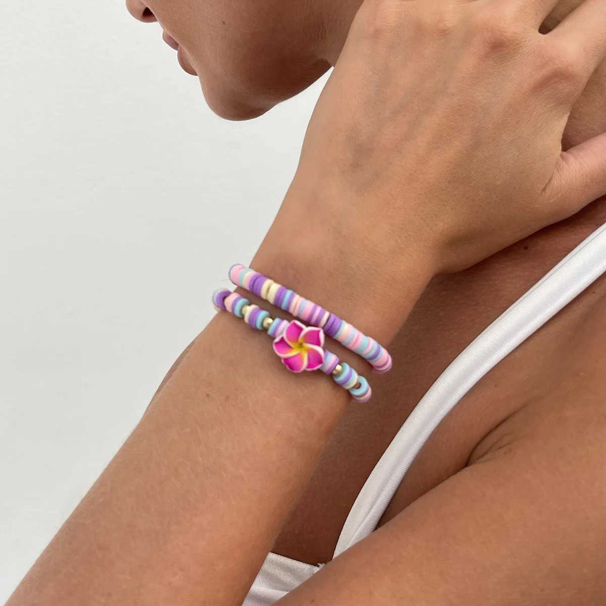 New Bohen Five-petal Flower Pendant Bracelet Colorful Beaded CCB Soft Clay Bracelet Set Summer Beach Jewelry Accessories Gift X250625