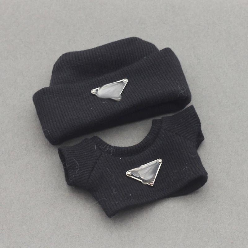 Designer 17Cm Mini Plush Doll Set Accessories Triangle Knitting Clothing Hats Sets Clothes Gift S4214 Labubu