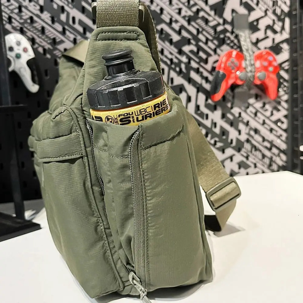 Fashion Large Capacity Nylon Crossbody Bag Harajuku Sports Men Shoulder Zipper Pouch Korean Style Computer Travel 250624