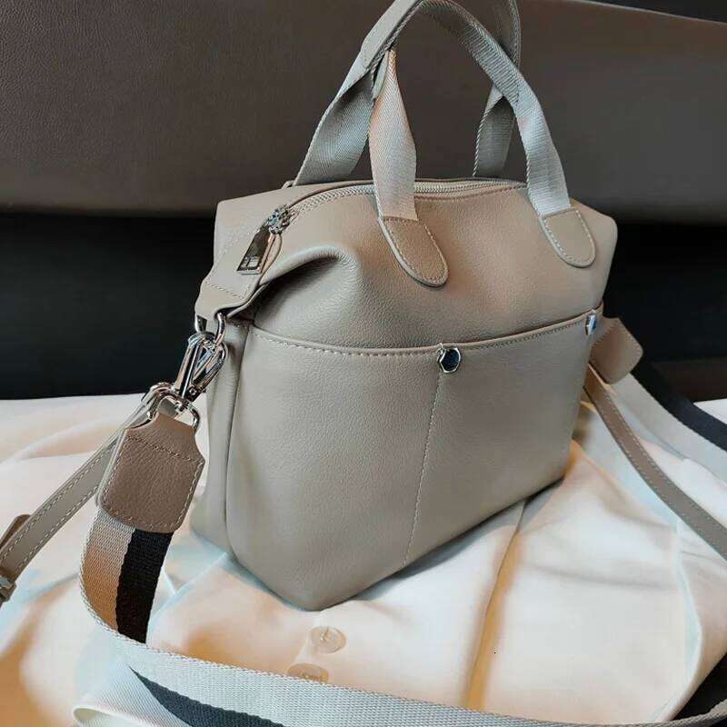 Luxurious Design Bags Female Commute Genuine Leather Messenger Bags Fashion Solid Color Lady Shoulder Bag Large Capacity Women Casual Handbag New 2023