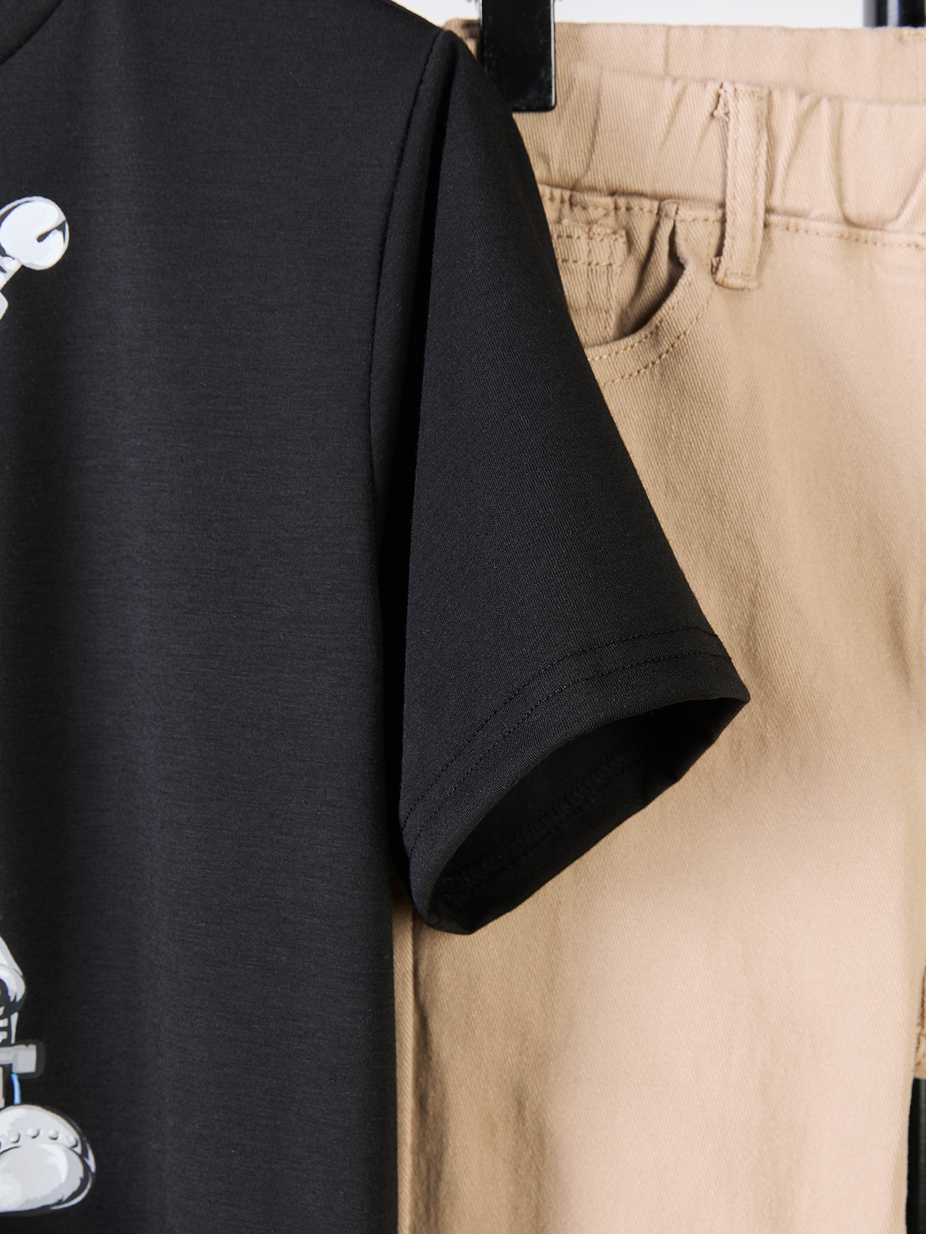 Children's Short Sleeve T-Shirt with Khaki Pants Set - Boys' Summer Fashion Casual Outfit