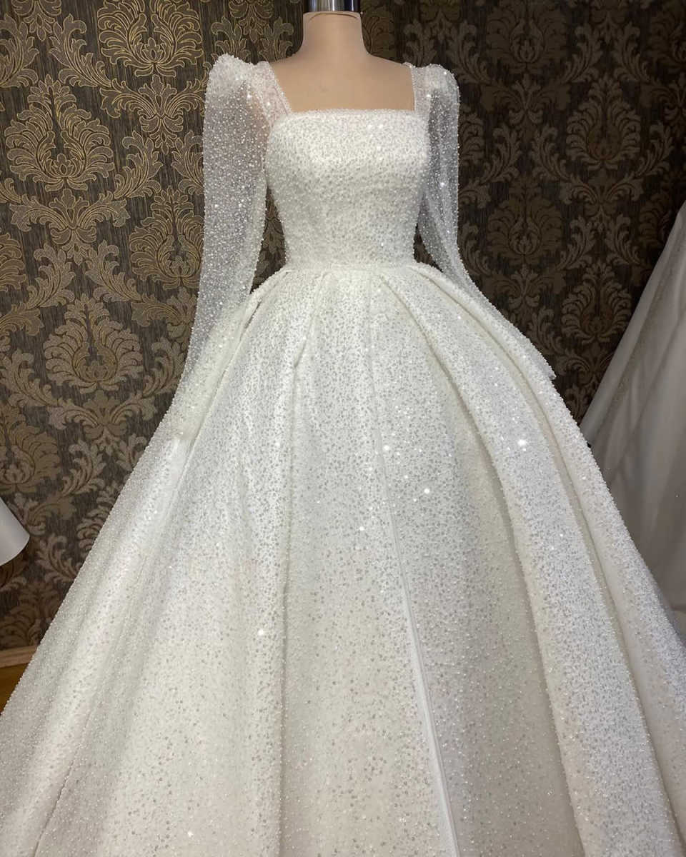 Simple A Line Women Wedding Dress Square Neck Long Sleeves Bridal Gowns Sequins Sweep Train Dress Custom Made vestidos de novia
