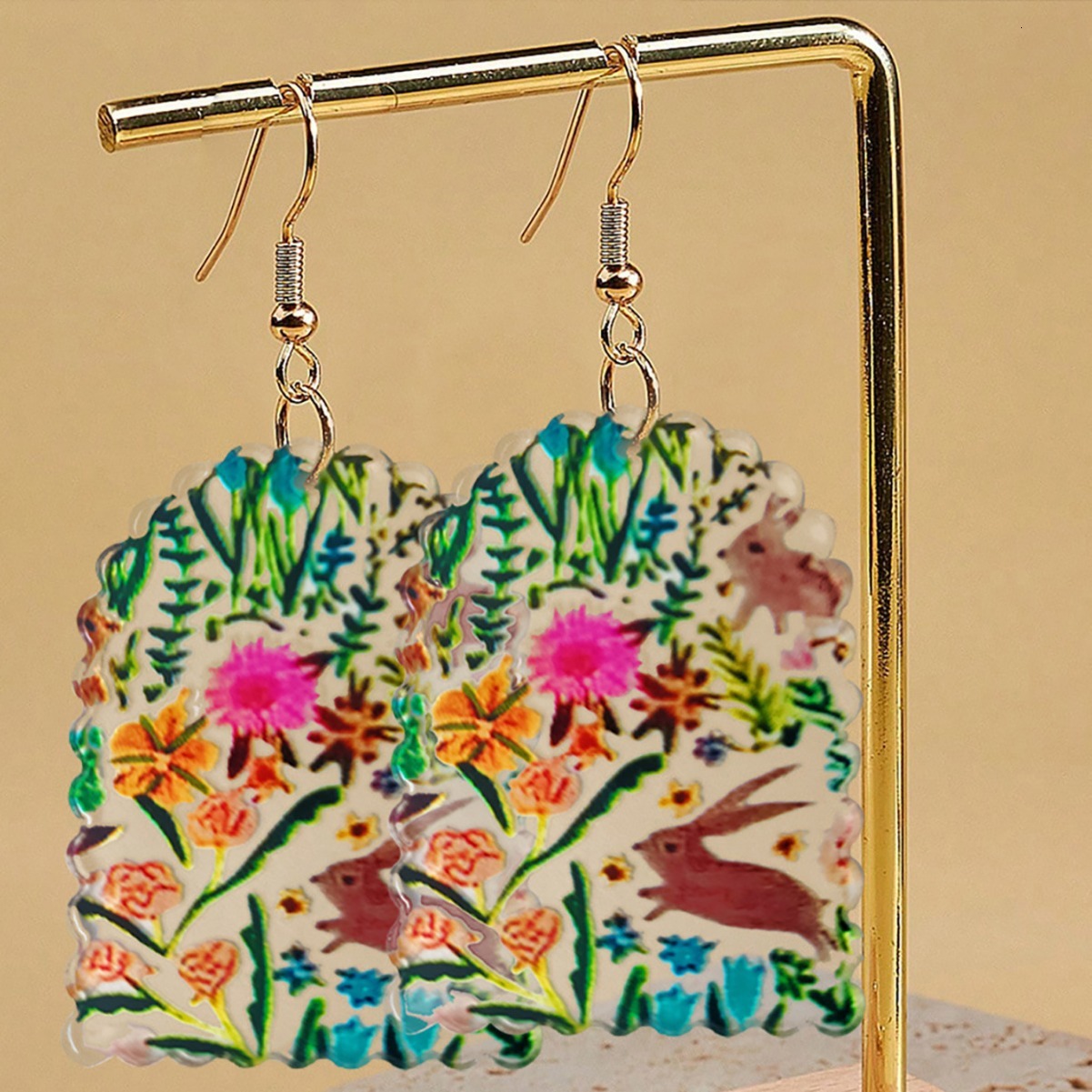1 Pair of Half Round Earrings with Small Flower, Grass, Rabbit Prints, Transparent Acrylic Material, Elegant, Fashionable, and Exquisite