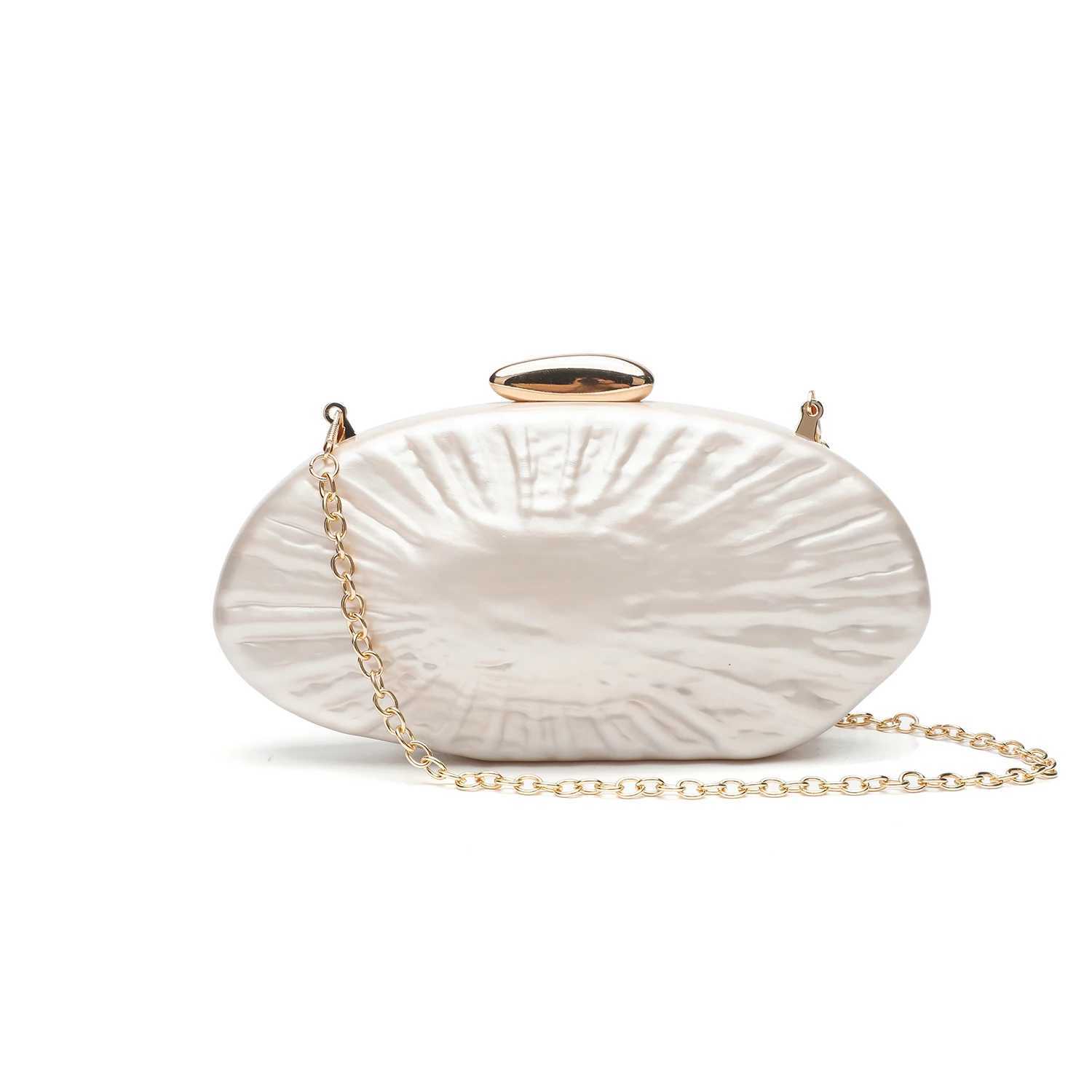 Sparkling Acrylic Shell Clutch Purse with Metal Chain Elegant Rhinestone Evening Bag for Women Wedding Party Prom M250625