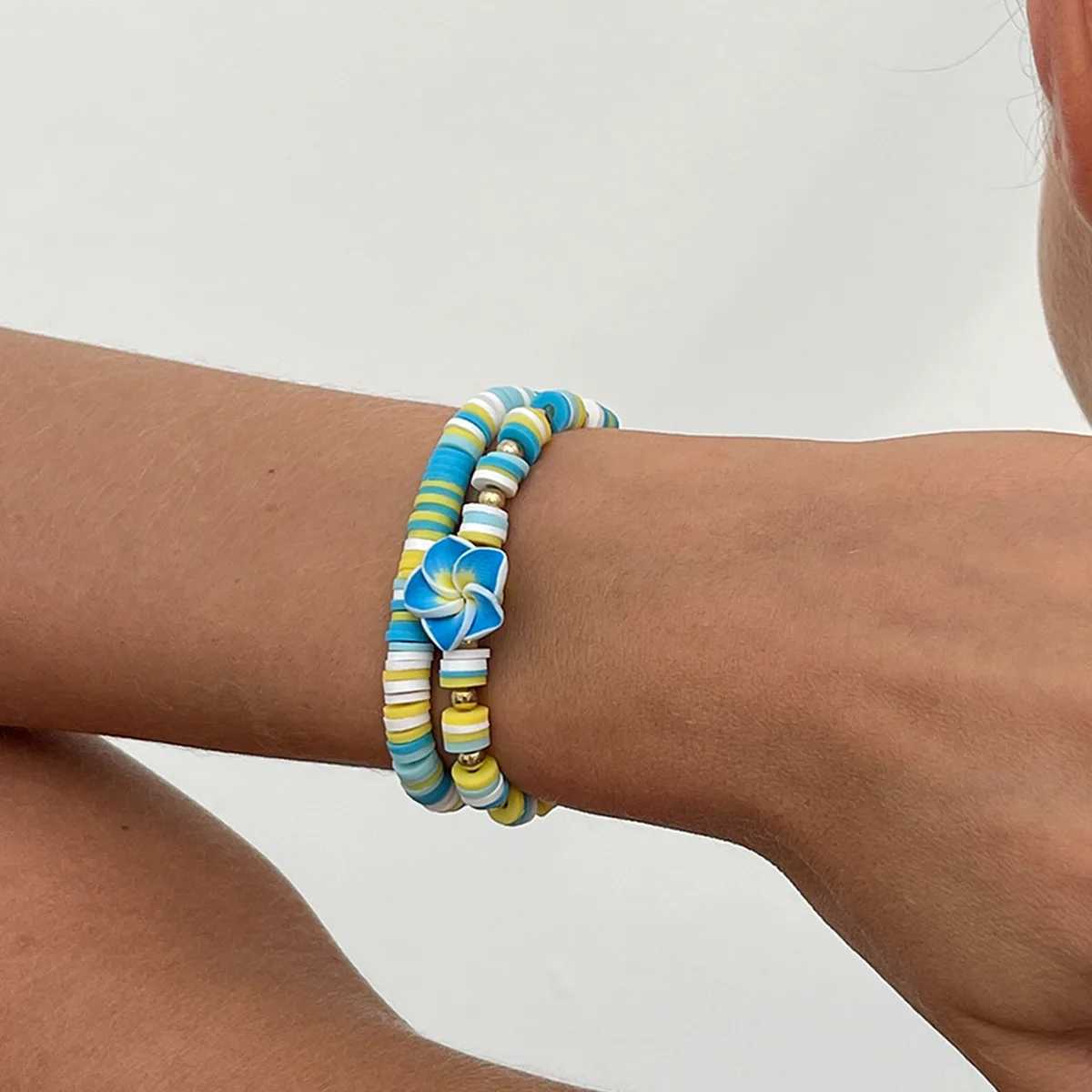New Bohen Five-petal Flower Pendant Bracelet Colorful Beaded CCB Soft Clay Bracelet Set Summer Beach Jewelry Accessories Gift X250625