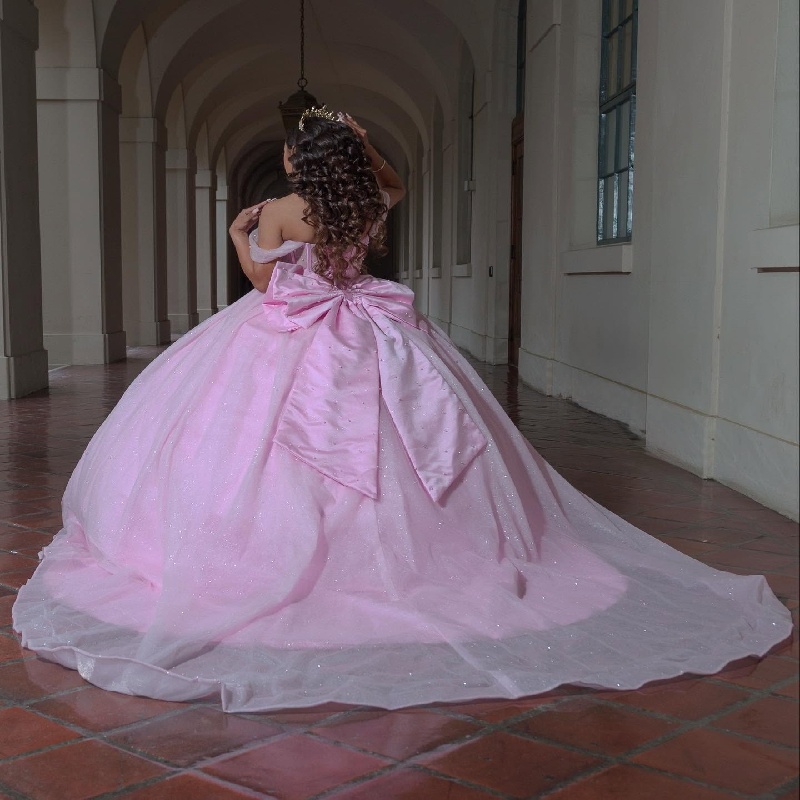 Elegant Pink Quinceanera Dress 2025 Shiny Beaded Ball Gown Vestido De Debutante 15 anos Quinceaneras Princess Birthay Sweet 16 Dress robes de soiree