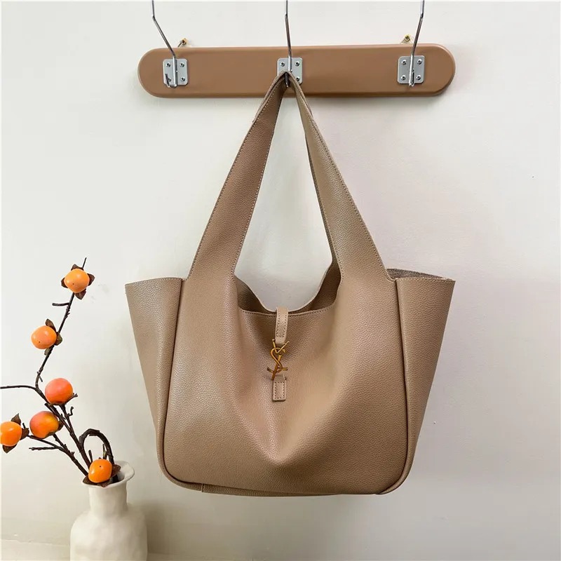2025 Spring Bea Shopping Bag Hobo Bag Insert-Type Buckle Large-Capacity Mommy Tote Bag for Women bags