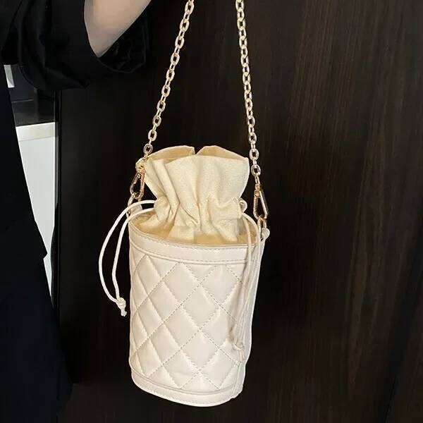 Cute New 2025 Y2k Women Hand Summer Design Tote Bucket Shoulder Female Beach Handbag Designer Bag Woman Gifts