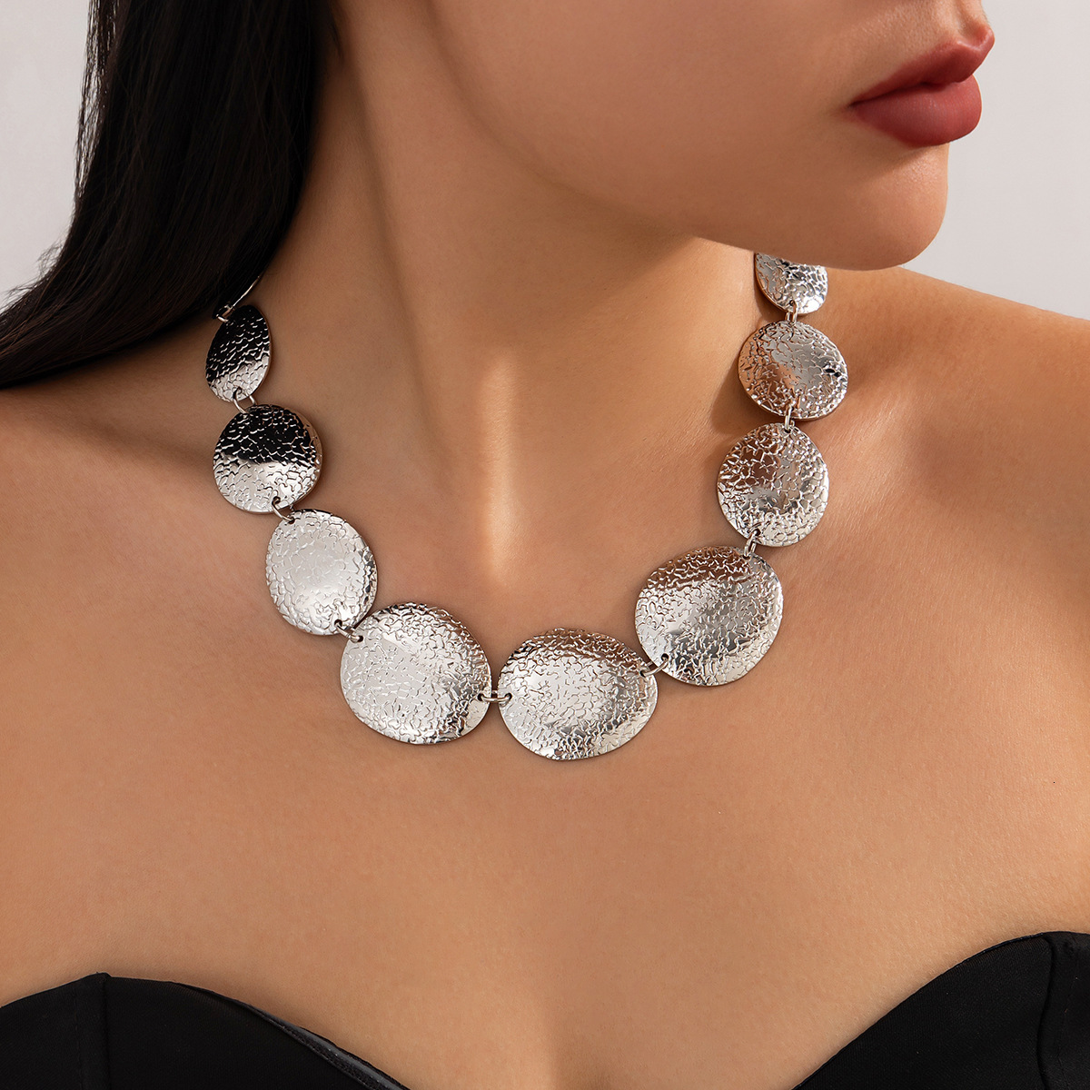 Statement Jewelry Exaggerated Personality Long Tassel Pendant for Women Niche Metal Hammered Textured Necklace