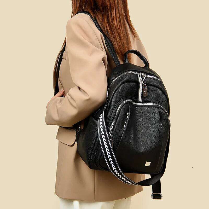 Designer Backpack Women Large Capacity Travel Bag Fashion High Quality Leather School Bags Casual Bagpack Elegant Girls