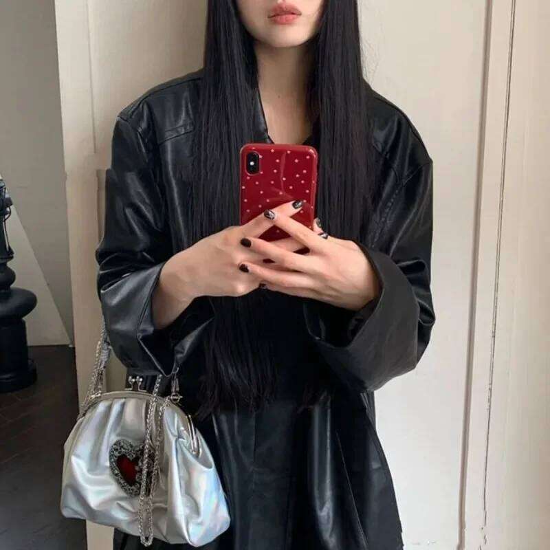 MBTI Vintage Y2k Womens Handbag Sier Gothic Fashion Chains Casual Shoulder Pu Leather Pleated Original Female Shell Bag