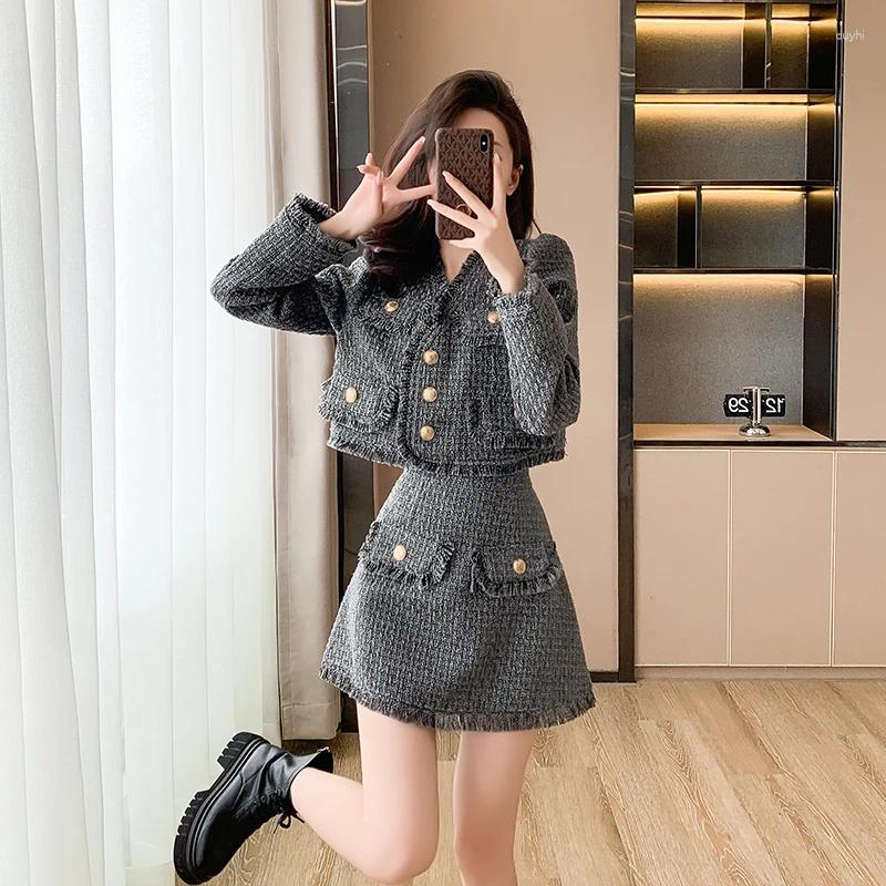 Two Piece Dress Autumn/Winter Designer Woolen Two-Piece Set Short Tweed Jacket With High-Waist Skirt For Modern Elegance High Quality