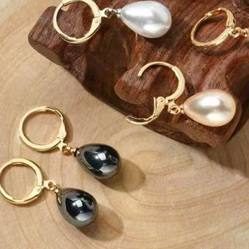 Fashion Niche Design Freshwater Pearl Earrings