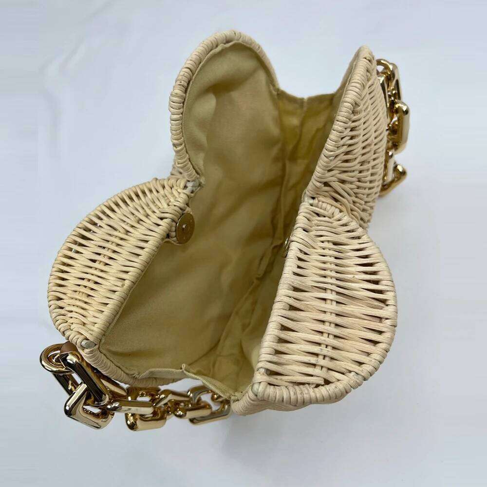 Luxury Bag Conch Rattan Handbags Bohemian Shell Straw Bags For Women Thick Chains Shoulder Wicker Woven Beach Designer Bag Tote Designer