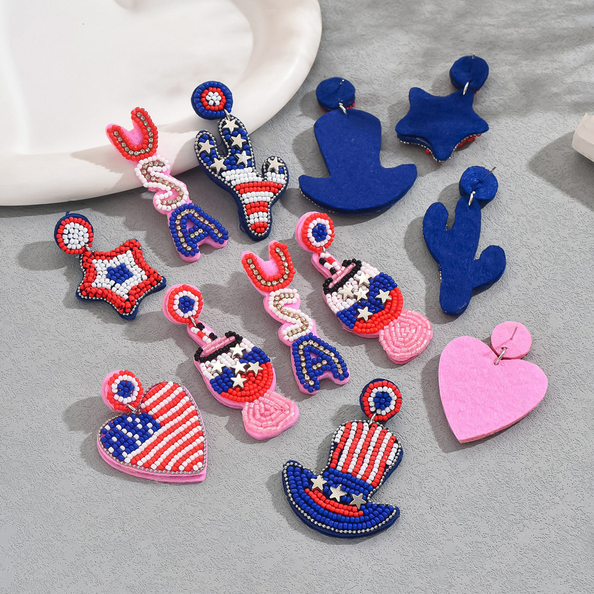 Fashion American Hip Hop Style Personality Earring Set Simple Asymmetric Heart Design Stud Earrings