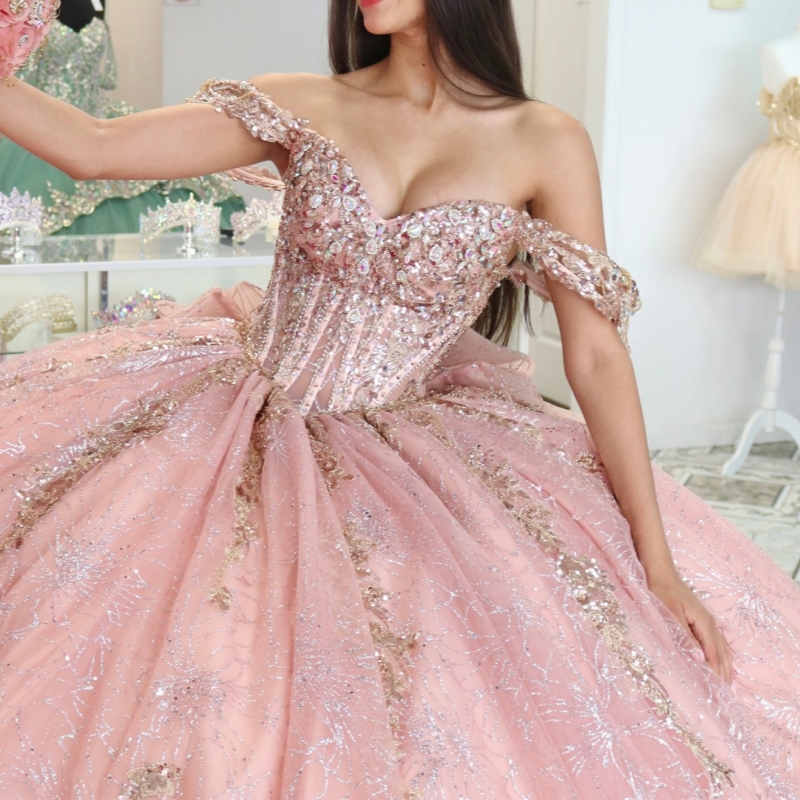 Pink Shiny Quinceanera Dresses Ball Gown Off The Shoulder Sequin Applique Lace Beading Crystal Bow Tull Corset Sweet 16 Dress Vestidos 15 Anos