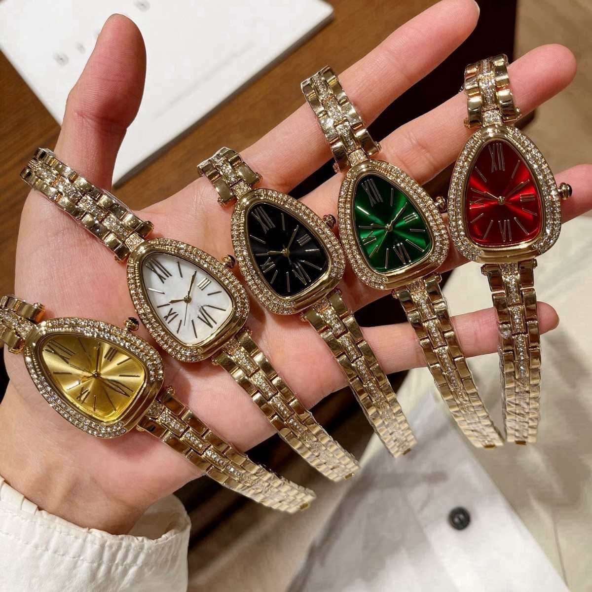 fashion women watches quartz Rhinestone diamond Gold women watch Designer wristwatches Stainless Steel band for womens Christmas Valentines Day Gift