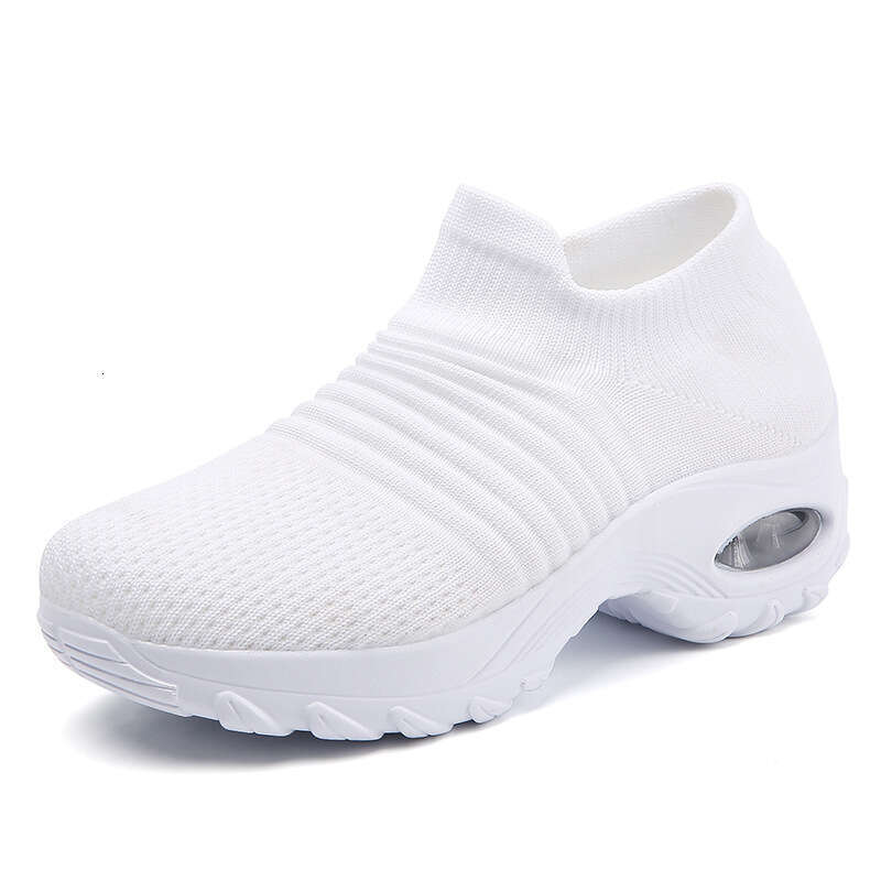 Hot Style Plus Size Women's Air Cushion Flyknit Casual Slip-On Fashion Shake Quanzhou Sports Shoes