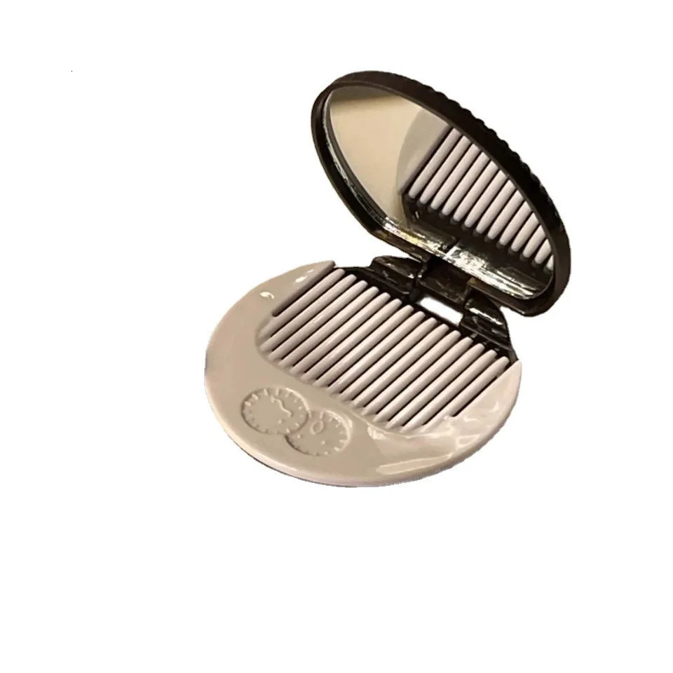 Cute Novelty Cookie Shaped Pocket Folding Hand Mirror Portable Mini Vanity Mirror Silver Glass Bonus Comb No Light 250625