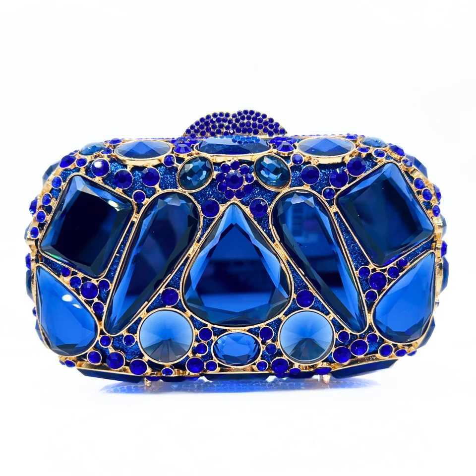 New Womens Diamond Dinner Bag Rhinestone Crystal Banquet Ladies Bag Stone Clutch Evening Bag For Women M250625