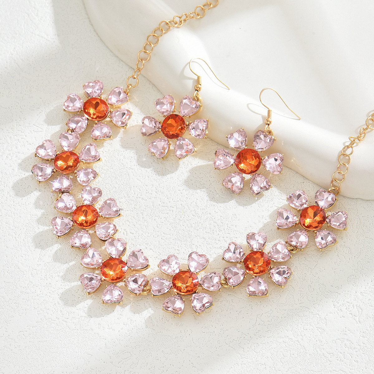 Fashion Necklace Simple Inlaid Zircon Heart Clavicle Chain Style Elegant Earrings Jewelry