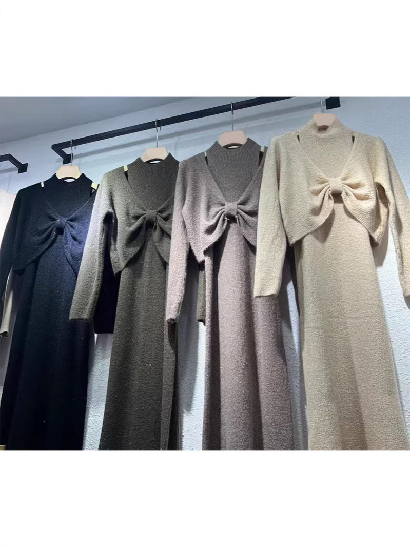 T625New Half Turtleneck Bowknot Bottom Vest Dress Knitwear Two-piece Set