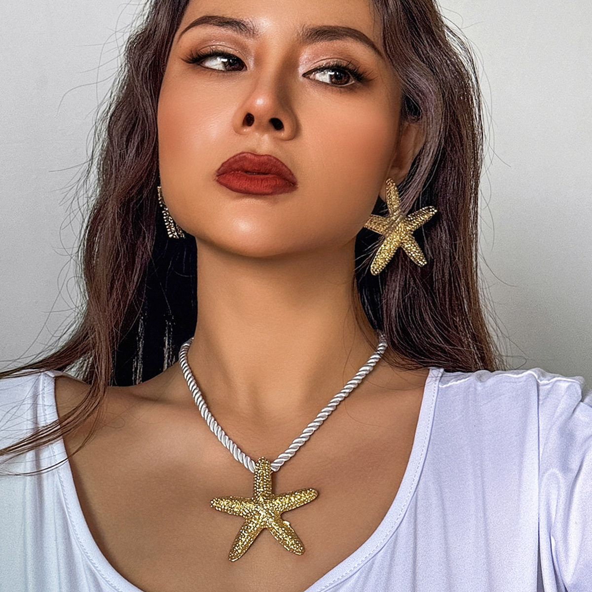 Spicy Girl Style Ocean Starfish Pendant for Women Sweet Cool Star-Shaped Vacation Single Layer Alloy Necklace