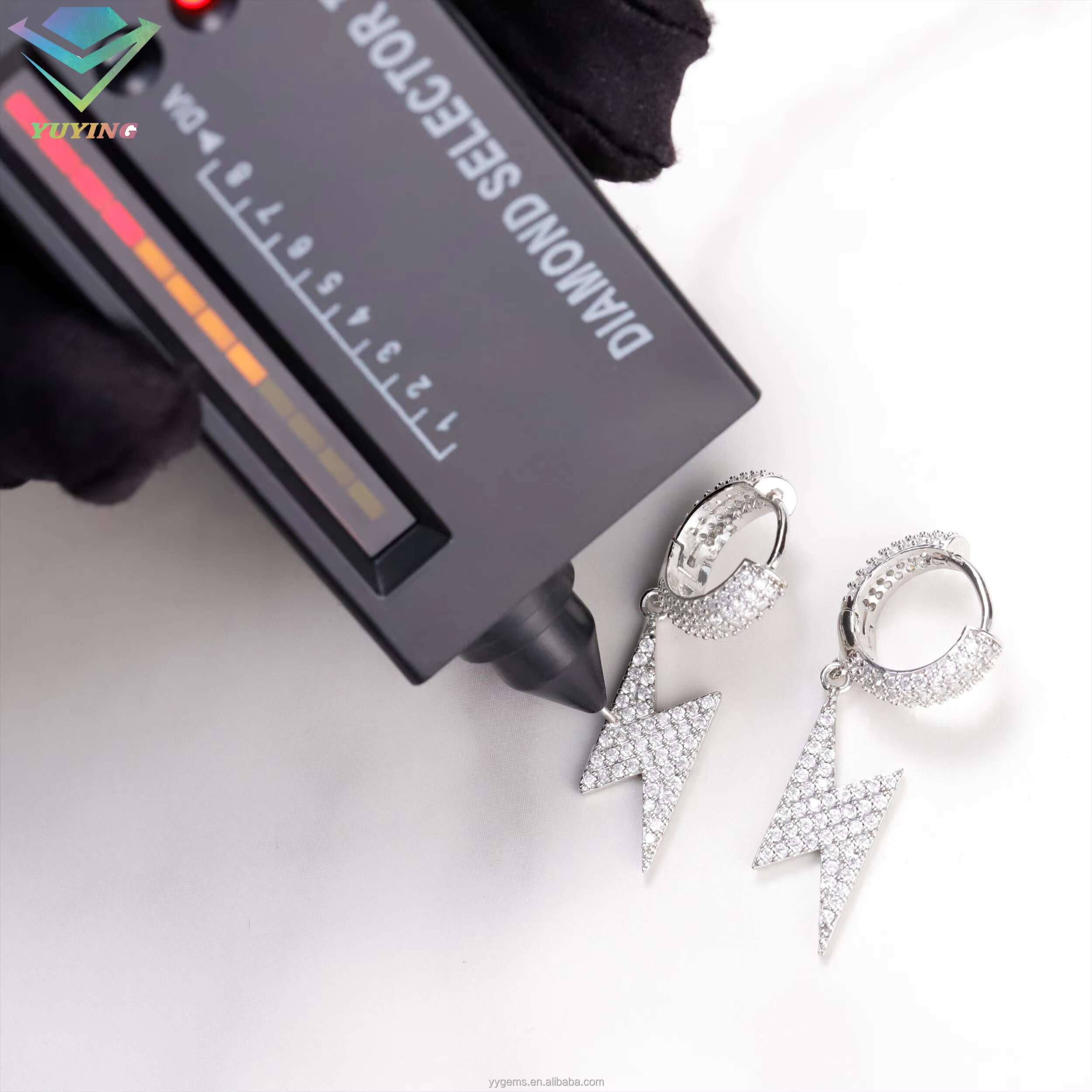 New Arrivals lightning Ice Out Moissanite S925 Silver White Gold Plated Hip Hop Fashion Jewelry Hoop Earrings