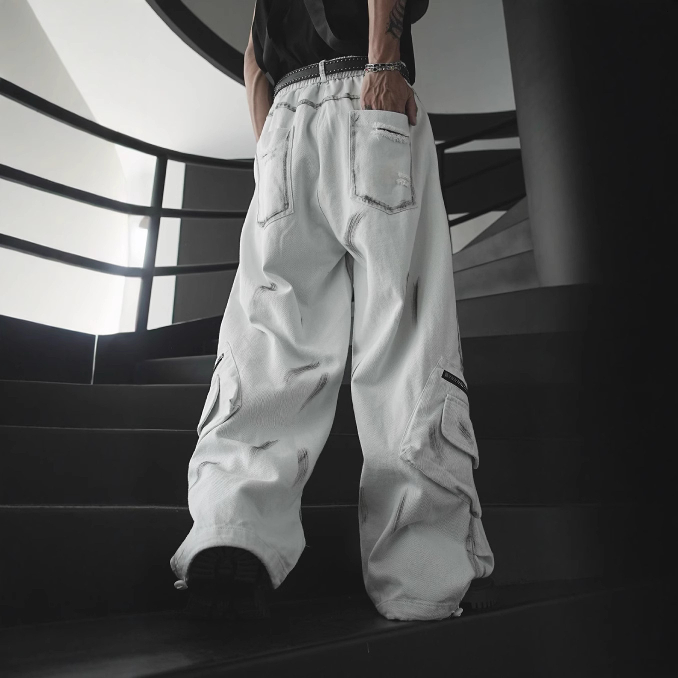 Men's Jeans Designer: Sporty And Casual High Street Men's Workwear Jeans, Distressed Trousers, Washed Retro Floor-standing Hip-hop Wide-leg 
