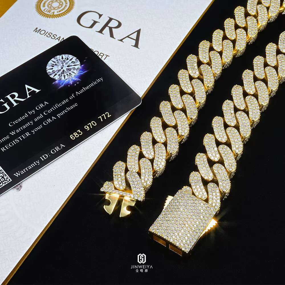 Most Popular Classic Design Hip Hop 18mm 925 Silver Vvs Moissanite Necklace Iced Out Cuban Link Chains for Men