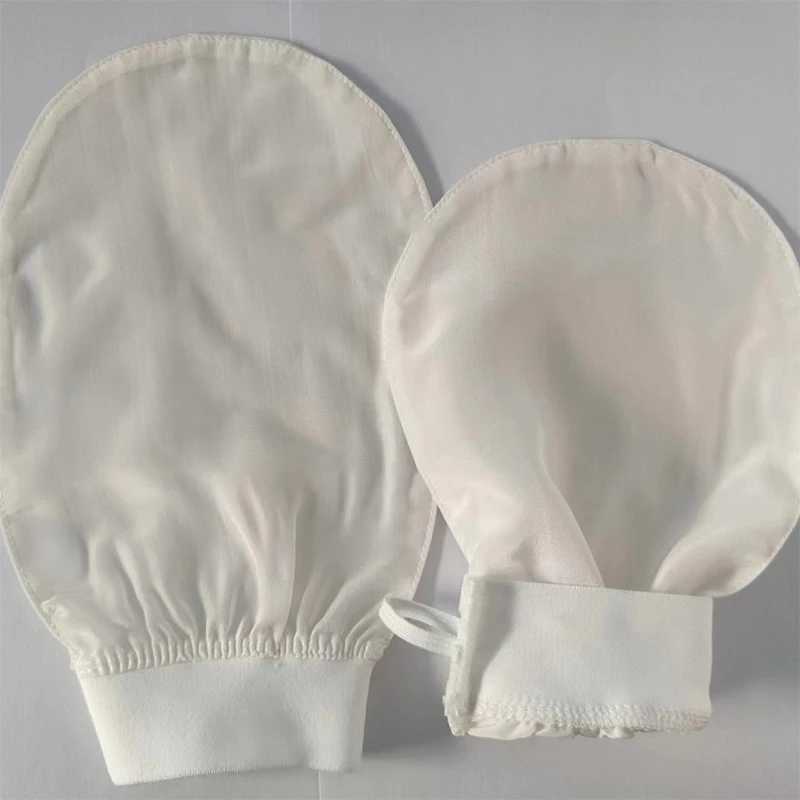1PCS 100% Silk Exfoliating Face Wash Beauty Towel Soft Exfoliating Skin Bath Scrub Silk Bath Face Wash Gloves R250625