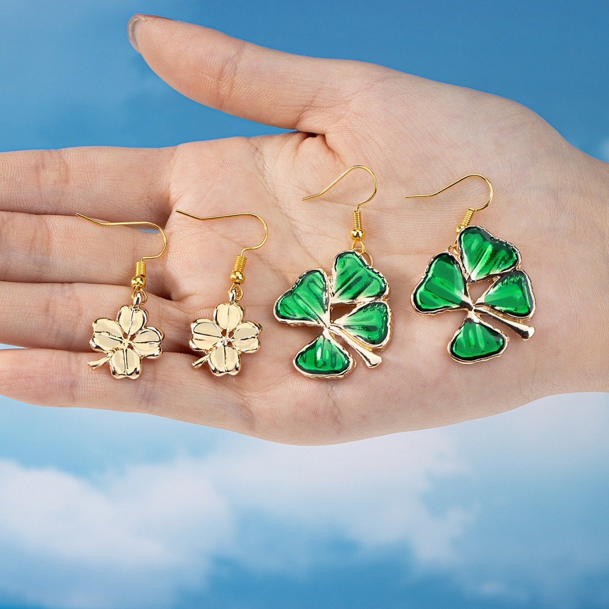 1 Pair Earrings Green Fresh Alloy Material Elegant High-end Fashion Versatile