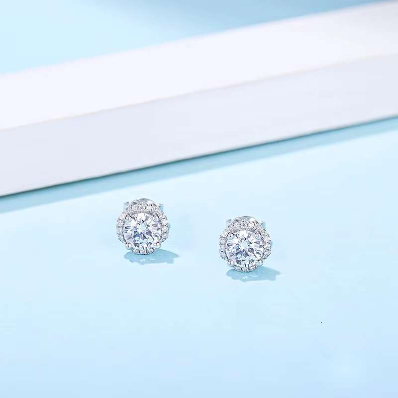 925 Sterling Silver GRA Certified Round Cut Moissanite Stud Earrings Silver Plated Classic Halo Design Moissanite Earings Stud