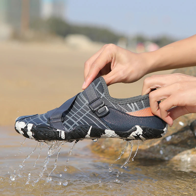 Women Water Shoes Man Barefoot Aqua Shoes Quick Dry Beach Footwear Breathable Sport Sneakers Anti-slip Hiking Shoes Outwear 250624