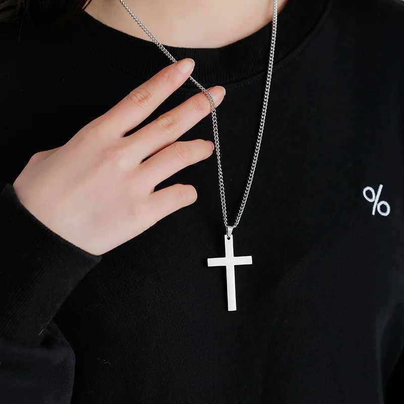 Fashion Stainless Steel Cross Pendant Necklace Unisex Punk Hip Hop Link Chain Charm Jewelry for Boys Girls Cool Gift V250625