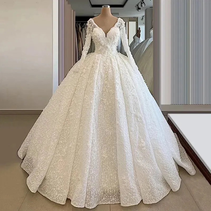 A-Line Wedding Dresses Ivory Bridal Gowns Formal White New Custom Plus Size Lace Up Applique Zipper Long Sleeve Lace V-Neck Hand Made Flowers