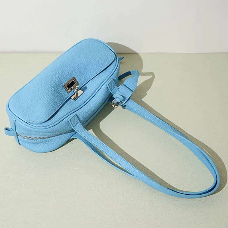 Luxurious Design Bags 2025 New Genuine Leather Underarm Bags Women Korean Style Minimalist Bright Colors Niche Versatile Commuting Premium Handbag