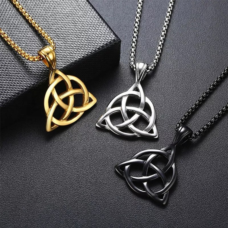 European and American Fashion Simple Alloy Triangle Integrated Retro Men and Women's Universal Domineering Necklace