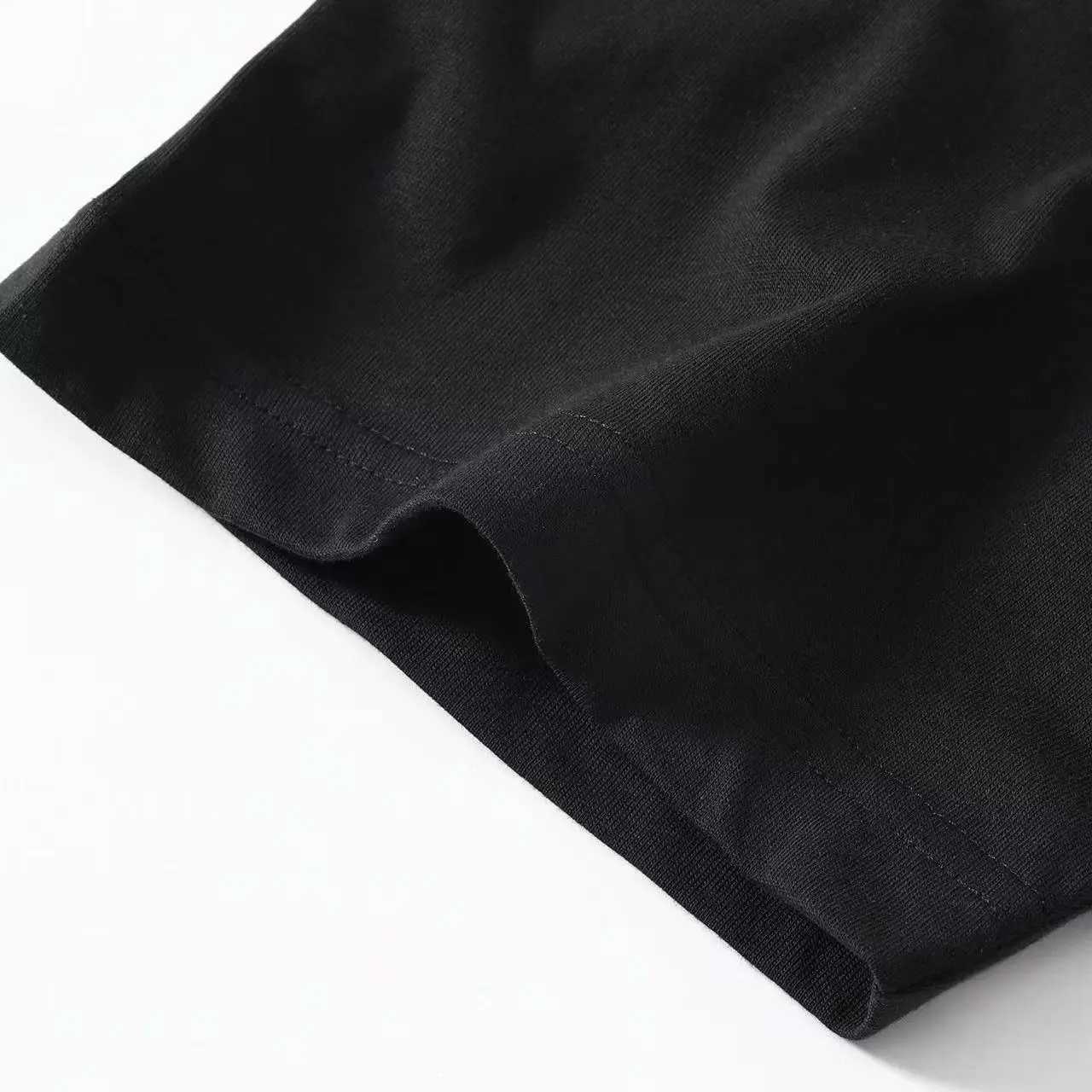 2025 High-quality One Piece White Beard One Piece Luffy Escaton Animation Short Sleeve Summer Mens Cotton T-shirt Fashion XJ250625