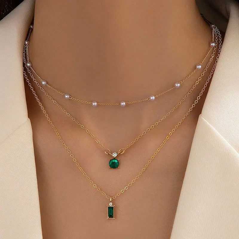 Simple Stacked Retro Imitation Emerald Green Pearl Multi-layer Necklace For Women Fashionable Jewelry Accessories Birthday Gifts V250625