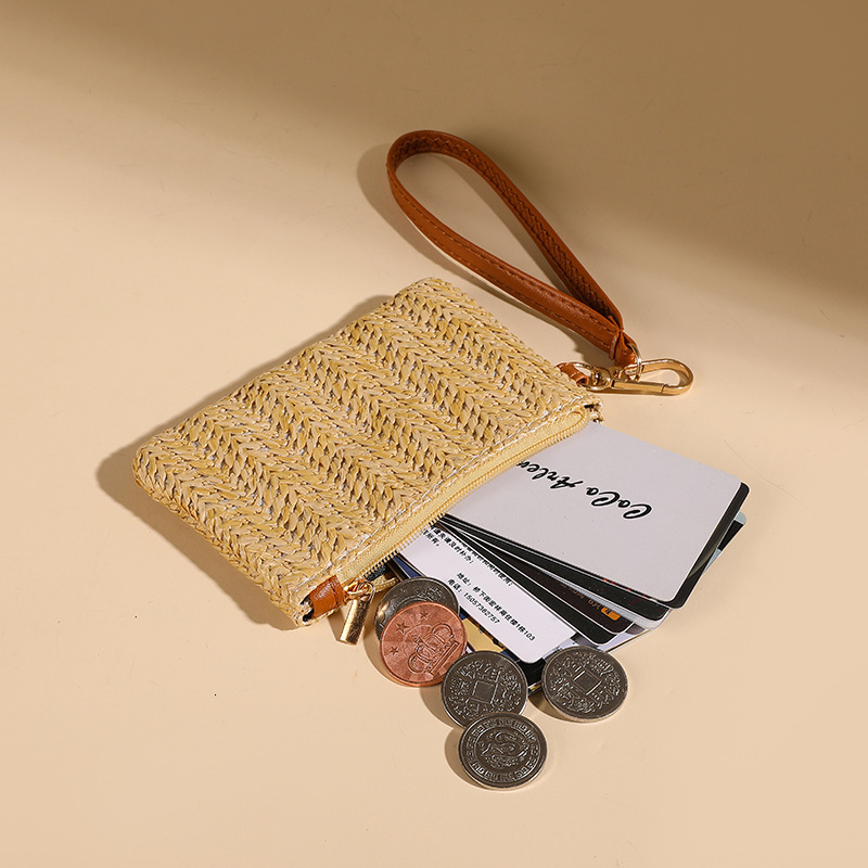 Free Shipping 2025 New Designer Bag In-stock Solid Color Straw Mini Wallet Women's Wristlet Short Wallet Summer Casual Women's Straw Bag Dua